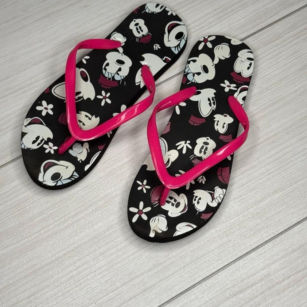 Disney Mickey Mouse Black & White Cartoon Flip Flops Hot Pink Thong Sandals 6‎